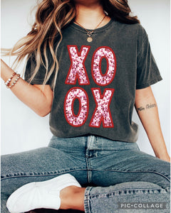 Xoxo stacked - Glitz ‘N’ Glam